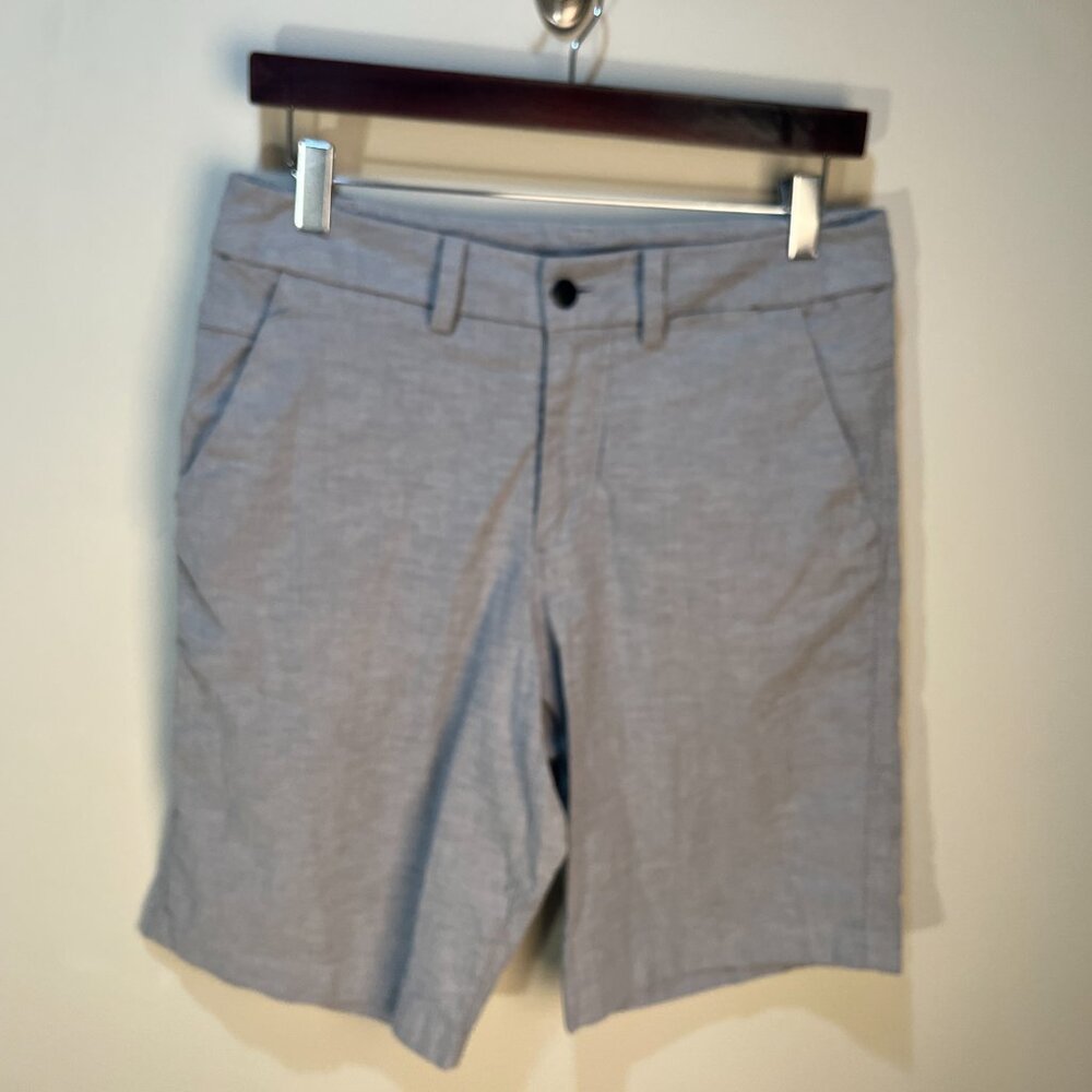 Lululemon Men's Solid Light Gray Flat Front Chino… - image 2